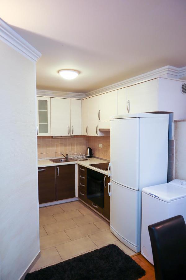 Apartments Okuka Split Exterior foto