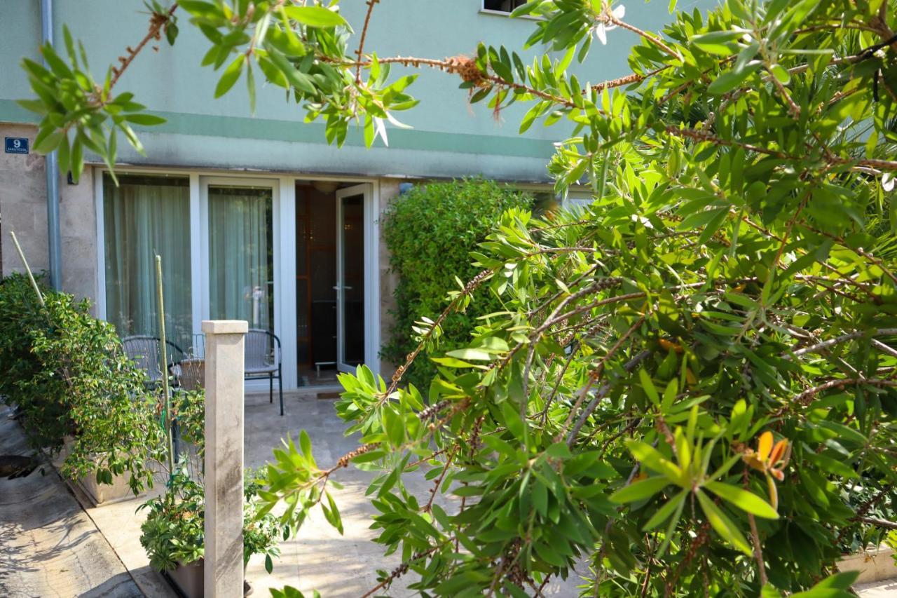 Apartments Okuka Split Exterior foto