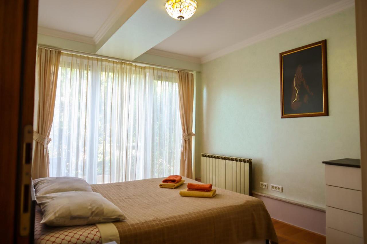 Apartments Okuka Split Exterior foto