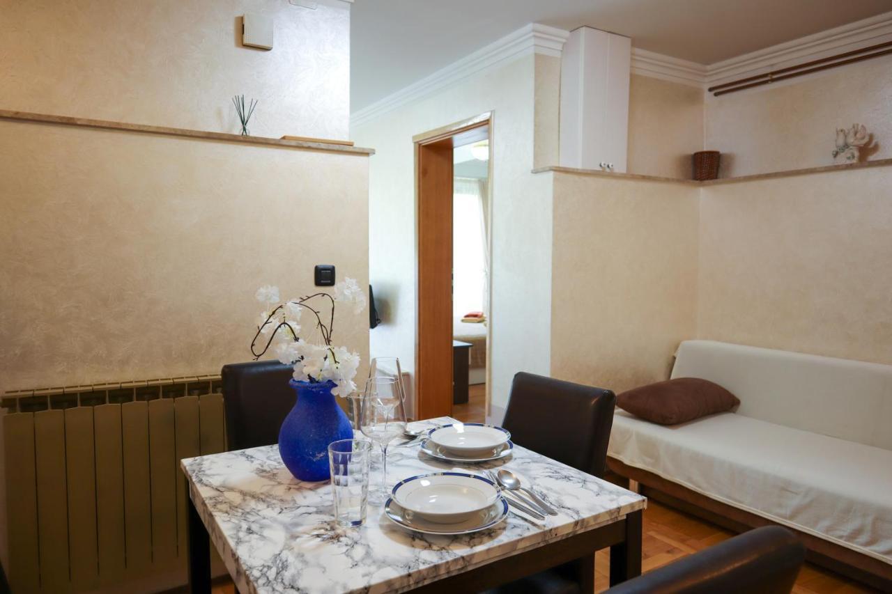 Apartments Okuka Split Exterior foto